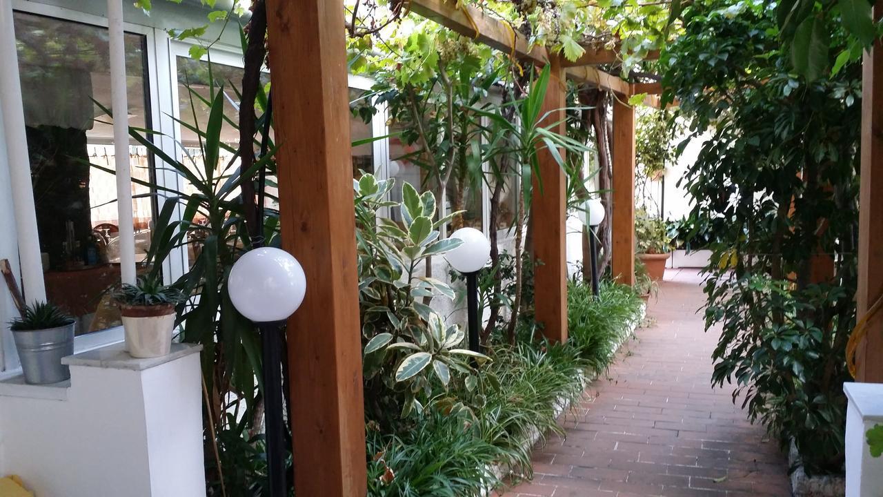 Hotel San Giorgio Alassio Dış mekan fotoğraf